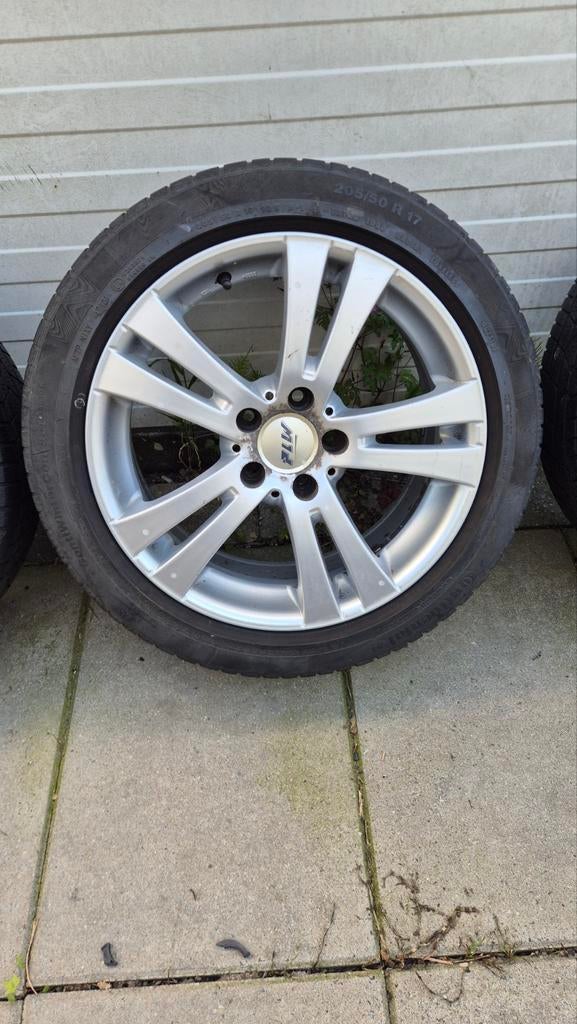 Audi velgen 5 x 112 met banden 17 inch 205/50/17, Auto-onderdelen, Banden en Velgen, Ophalen, 17 inch, 205 mm, Band(en)
