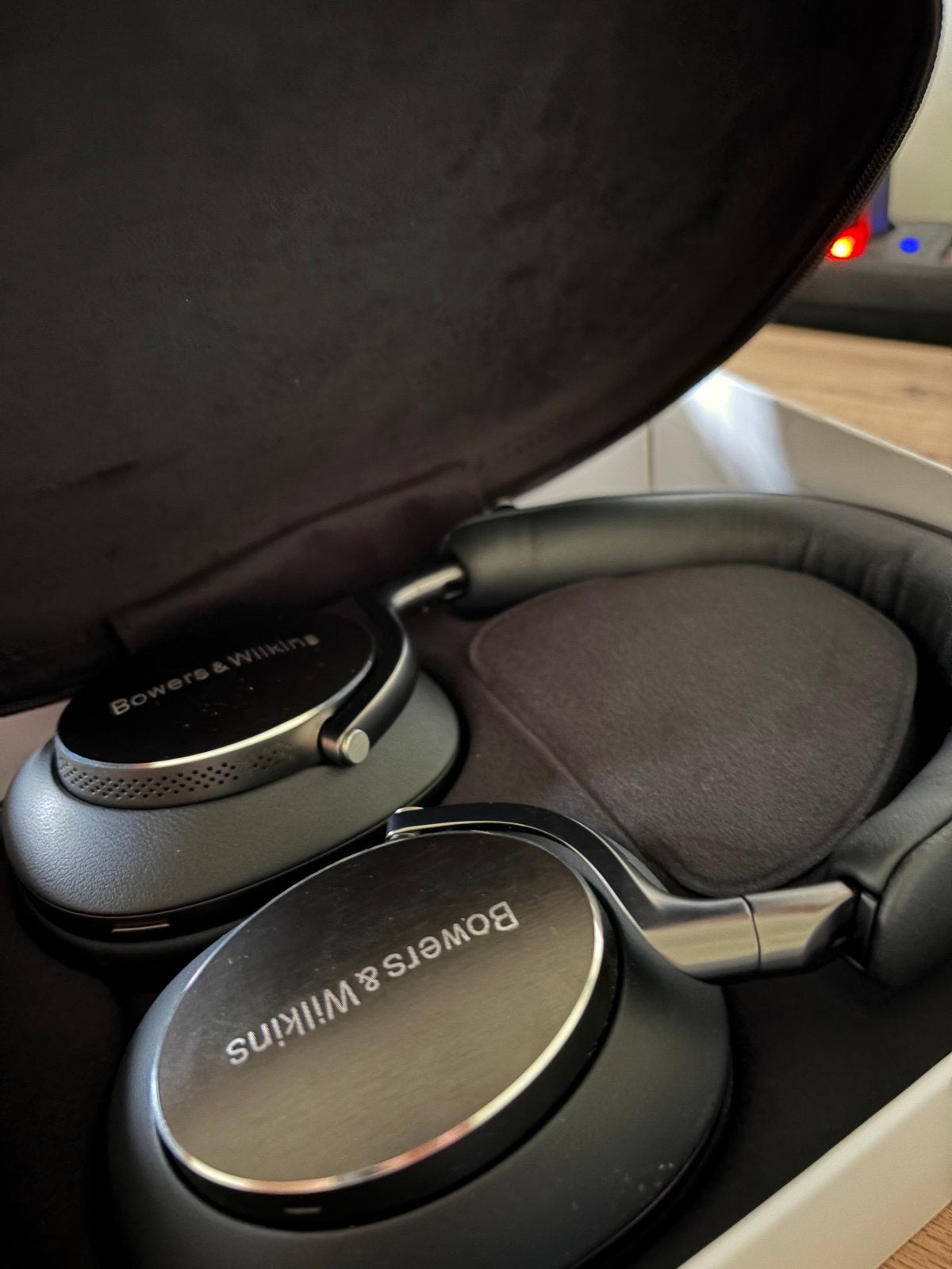 Bowers & Wilkins Px8 maar 2 keer gebruikt, Audio, Tv en Foto, Koptelefoons, Overige merken, Ophalen of Verzenden, Zo goed als nieuw