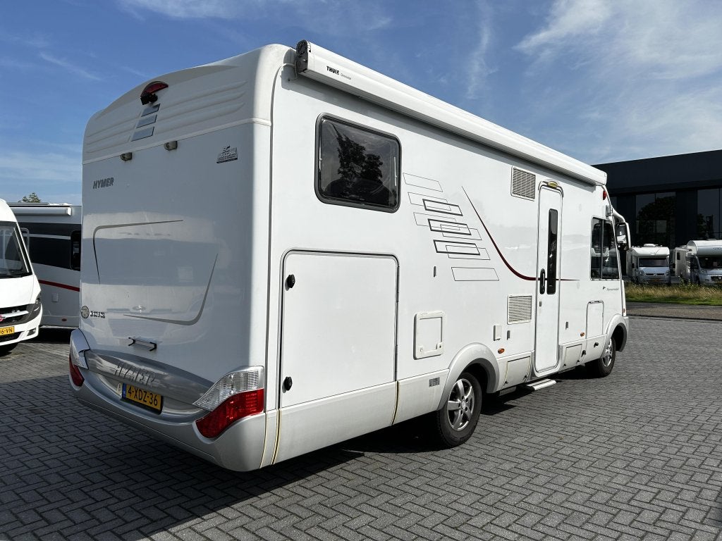 Hymer B694 SL 694 SL/dwarsbed/hefbed/3.0L-160pk/2011, Integraal, Fiat, 7 tot 8 meter, Bedrijf