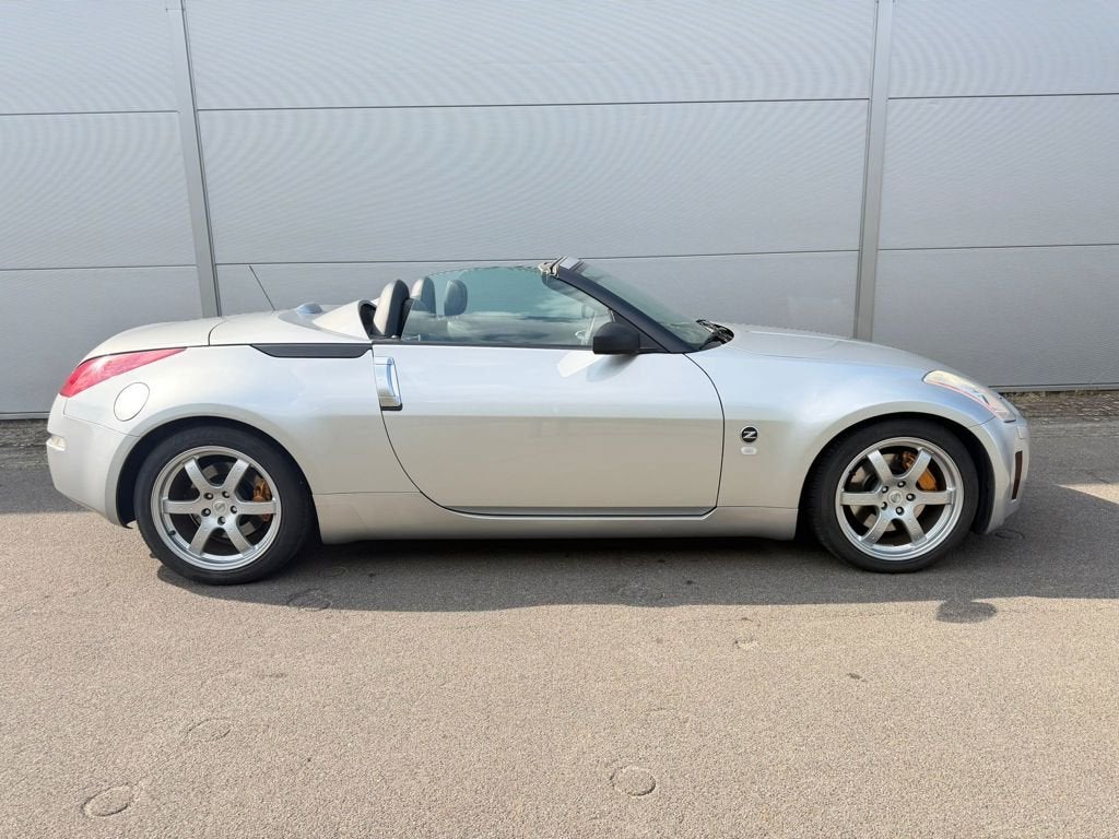 Nissan 350Z Roadster 3.5 V6 | Nieuw apk | Xenon | 280pk, Auto's, 350Z, Achterwielaandrijving, Zwart, Cabriolet