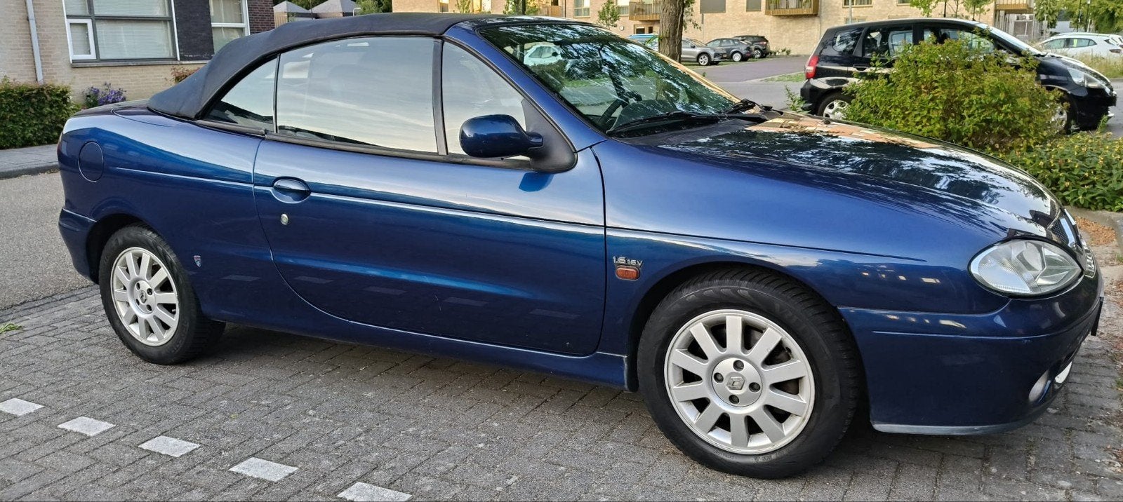 Renault Mégane 1.6 16V Cabrio AIRCO, Voorwielaandrijving, 4 cilinders, 49 €/maand, 1200 kg