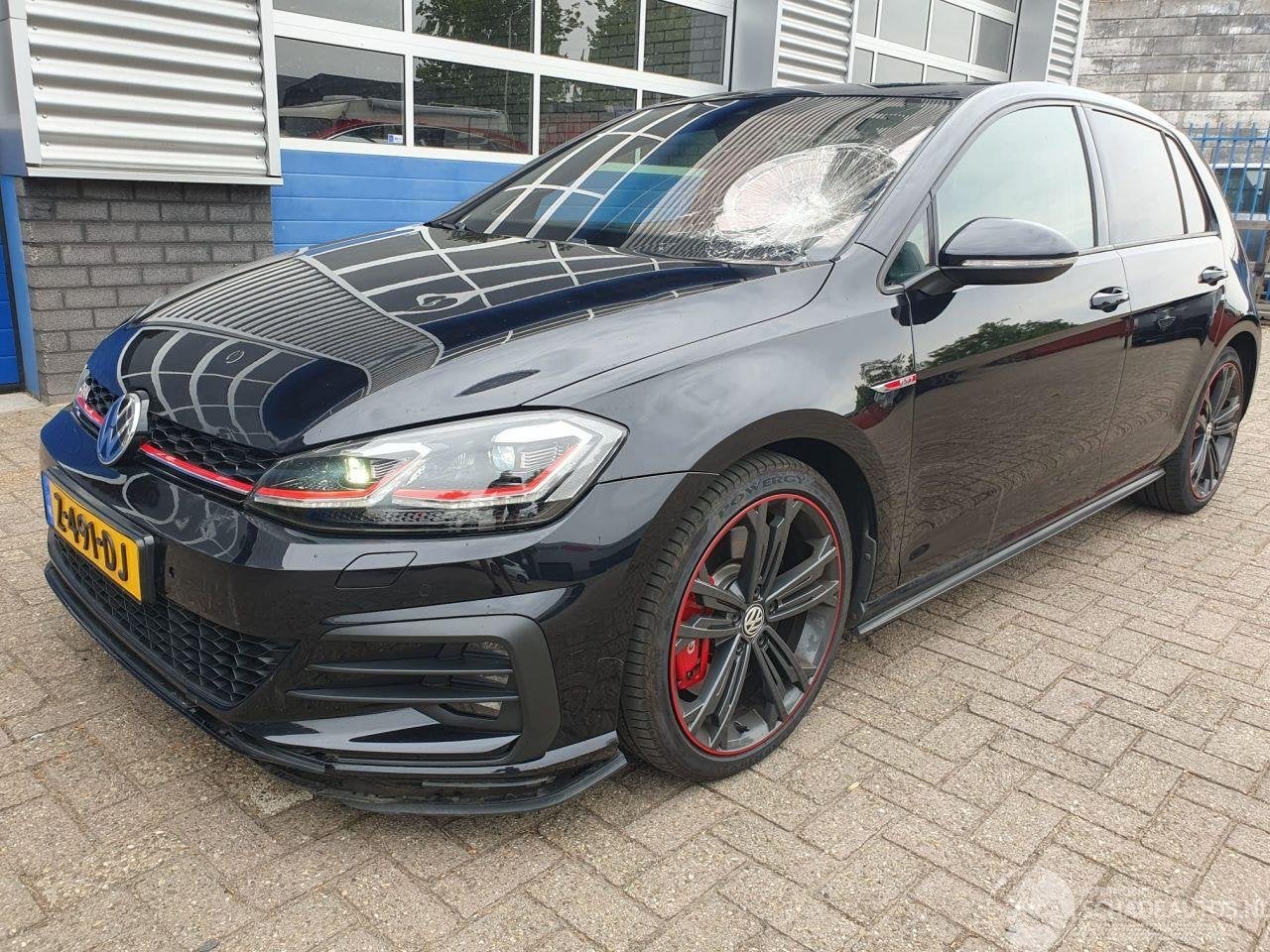 Volkswagen Golf 2.0 TSI GTI Performance Automaat (bj 2018), Auto diversen, Schadeauto's, Automaat, 1984 cc, Volkswagen, Kundenbetreuung@volkswagen.de