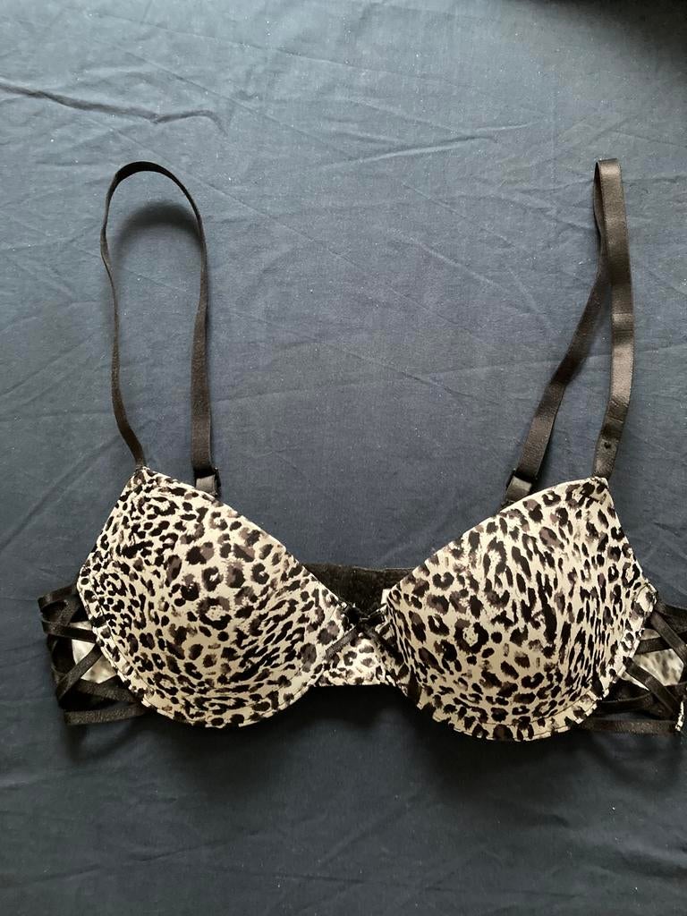 NIEUW Prachtige BH met panther print, maat 75A, Ophalen of Verzenden, BH