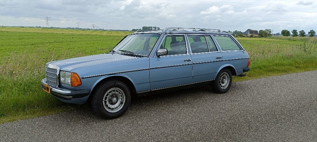 Mercedes w123 specialist gezocht, Ophalen of Verzenden