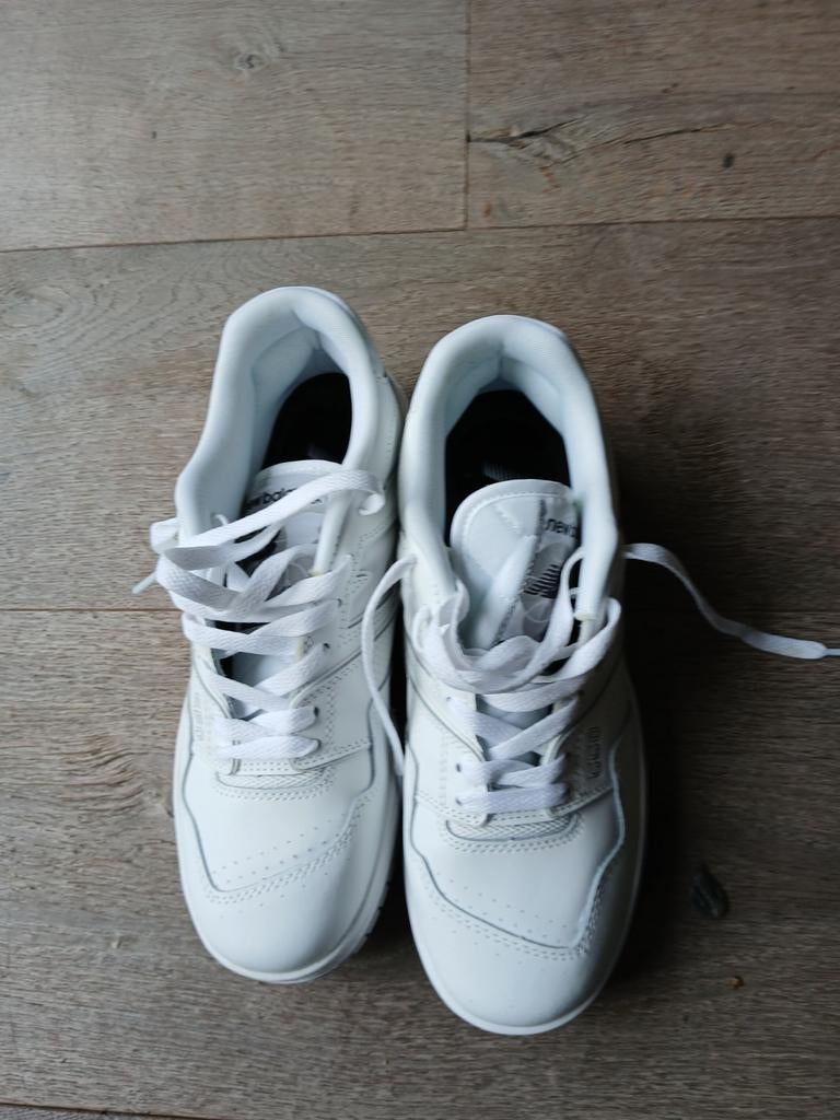 Nieuwe witte New Balance sneakers - Maat 42, Wit, New Balance, Nieuw, Ophalen of Verzenden