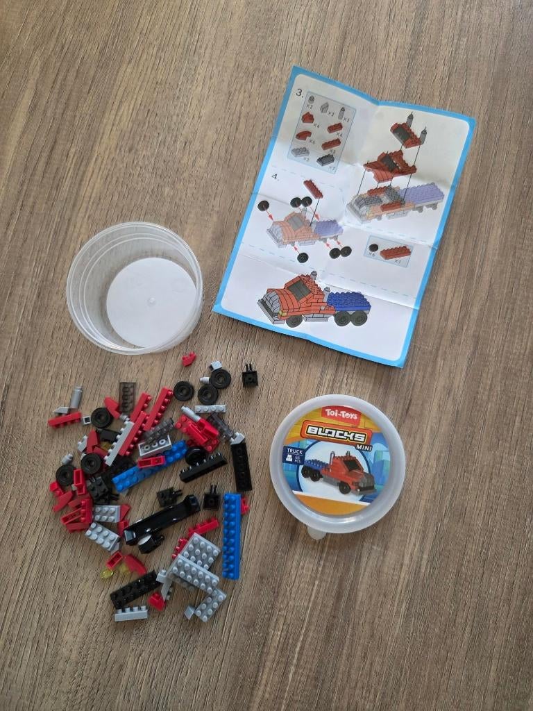 Toi Toys blocks mini lego, truck aangeboden, Ophalen of Verzenden, Zo goed als nieuw