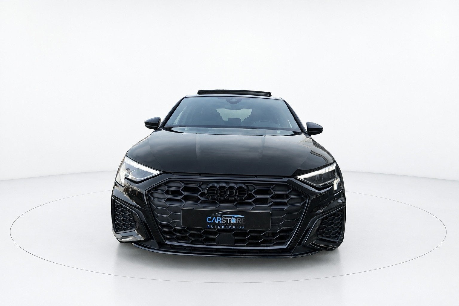 Audi A3 Sportback 45 TFSI e S edition Competition 3x S LINE, Dealer onderhouden, Gebruikt, 4 cilinders, Leder en Stof