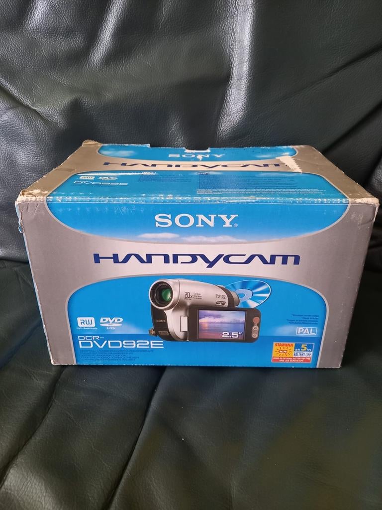 Te koop digitale camera's en film camera lees advertentie, Ophalen of Verzenden, Overige soorten, Overige merken, Minder dan 8x