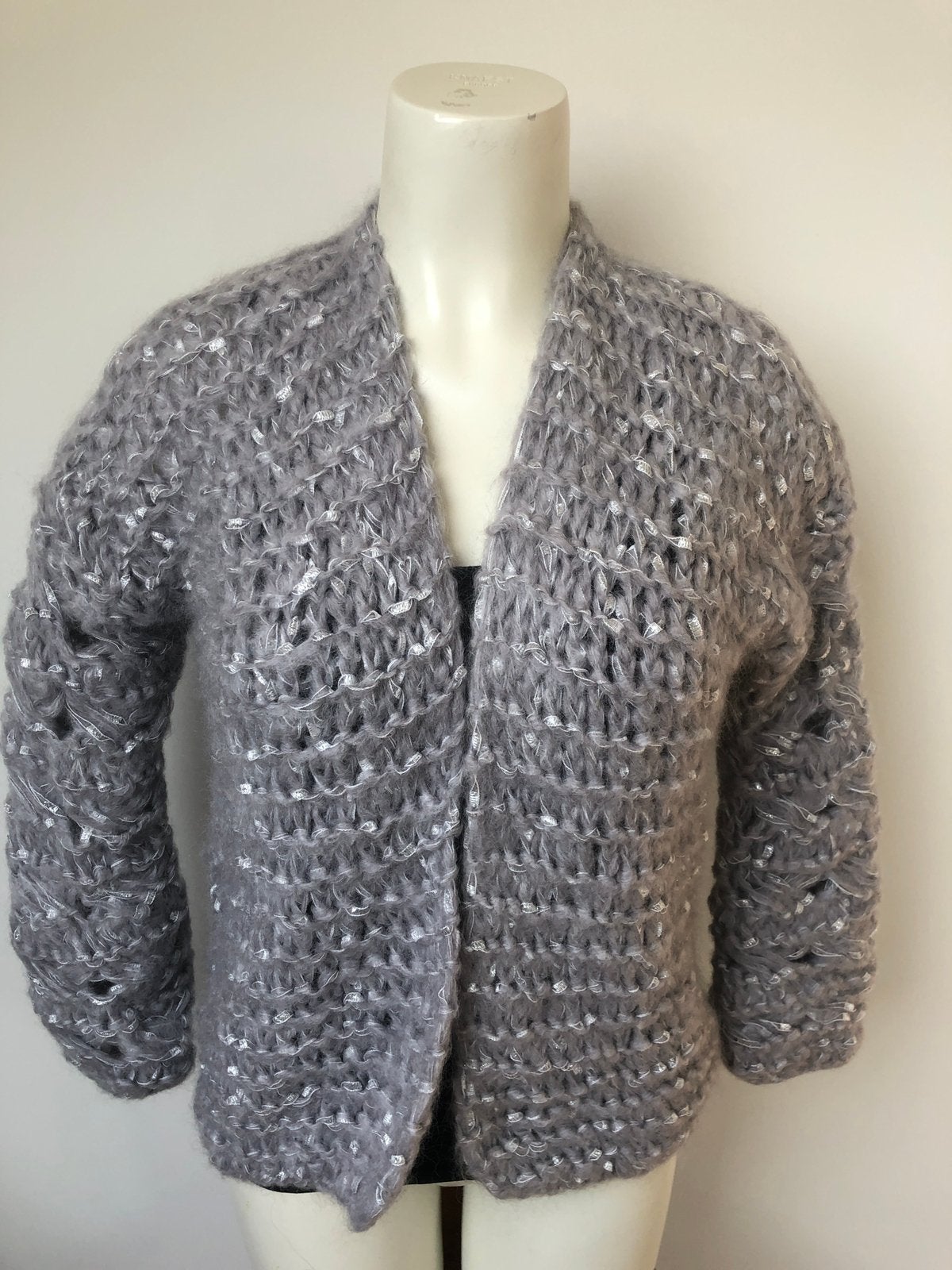 Kiro by kim zilver grijs openvallend wollig handgebreid, Kleding | Dames, Truien en Vesten, Nieuw, Ophalen of Verzenden, X, Maat 36 (S)