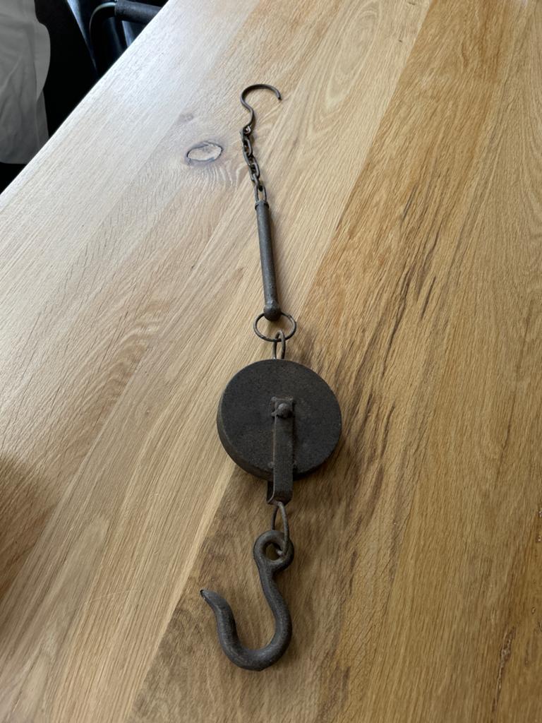 Antieke ijzeren katrol met haak - Decoratief, Ophalen of Verzenden