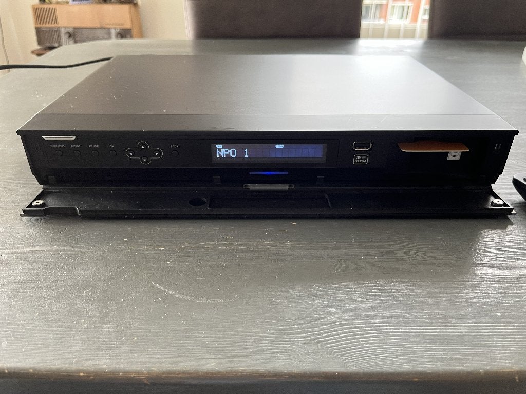 Humax iHDR-5200C Harddiskrecorder met 2 afstandsbedieningen, Ophalen of Verzenden, Gebruikt, Harddiskrecorder