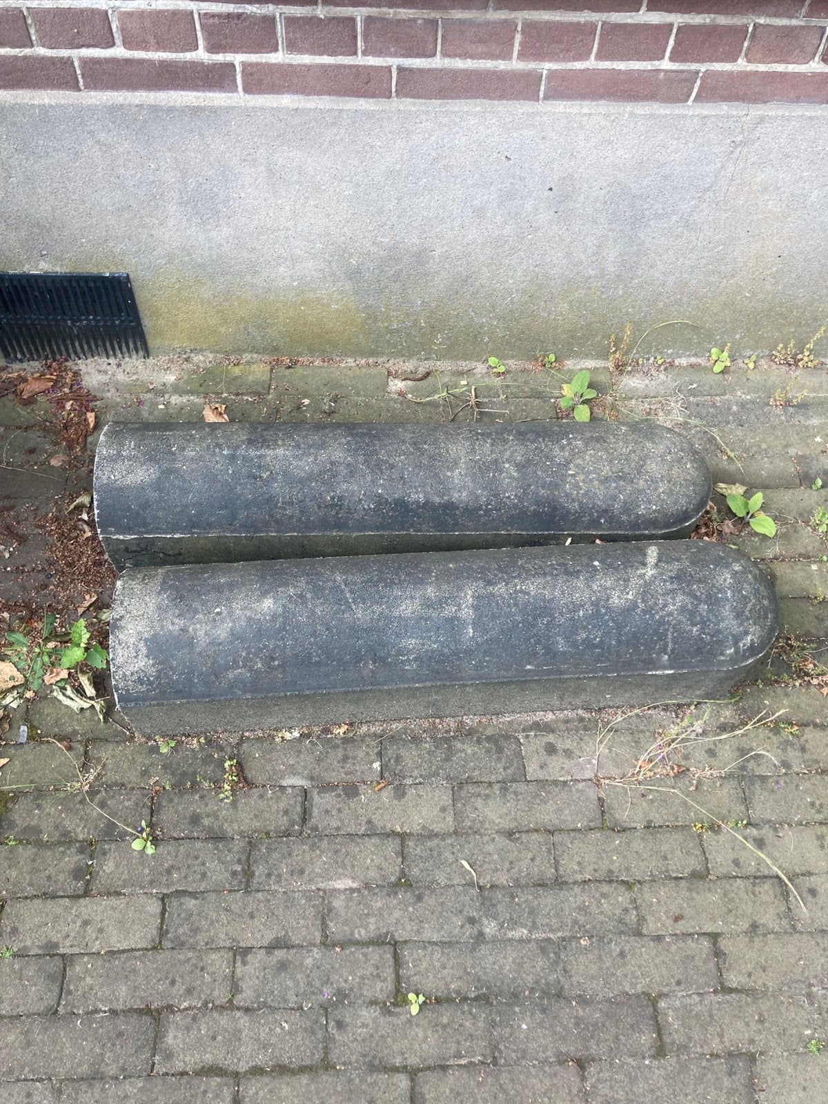 Varkensrug stootbanden, Ophalen, Zo goed als nieuw, Beton, Overige typen