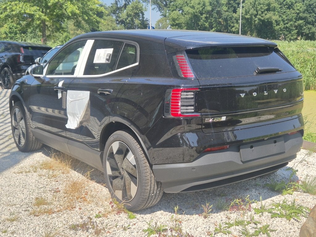 Volvo EX30 P5 Long Range 69kWh/272PK Ultra Europa | 360 | BL, 0 cilinders, EX30, Zwart, Nieuw