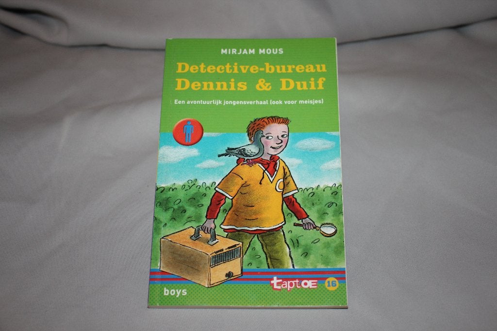 Taptoe Mirjam Mous detective bureau Dennis en duif & SOS, Boeken, Ophalen of Verzenden, Gelezen, Mirjam Mous, Fictie algemeen