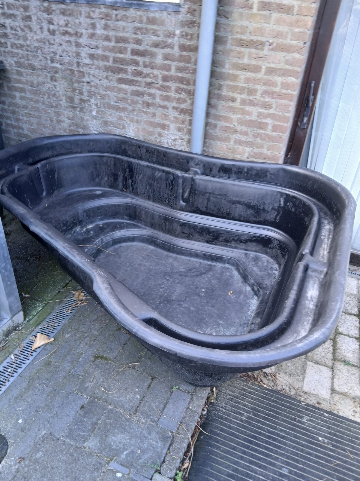 Grote Vijverbak - Gebruikt mag weg voor € 30, Ophalen, Gebruikt