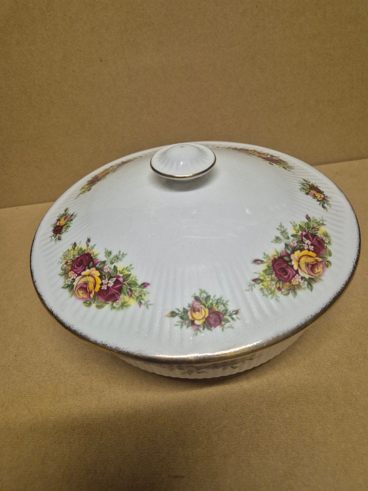 Elisabethan fine bone china porselein, Verzamelen, Porselein, Kristal en Bestek, Ophalen of Verzenden, Gebruikt, Porselein