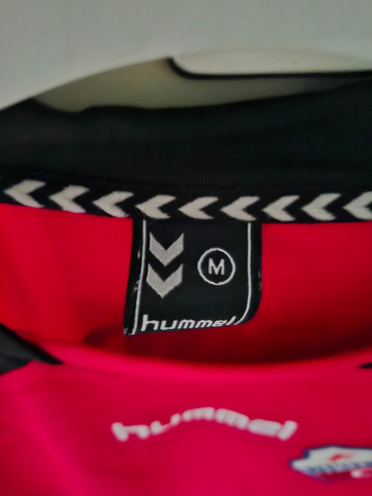 Hummel FC Utrecht trainingstrui maat M, Maat 48/50 (M), Ophalen of Verzenden, Zo goed als nieuw, Voetbal