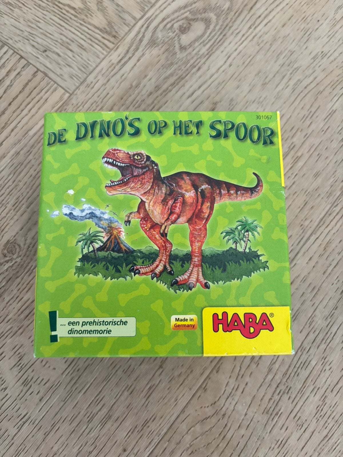 Haba spel: de dino’s op het spoor (vanaf 5 jaar), Hobby en Vrije tijd, Ophalen of Verzenden, Zo goed als nieuw