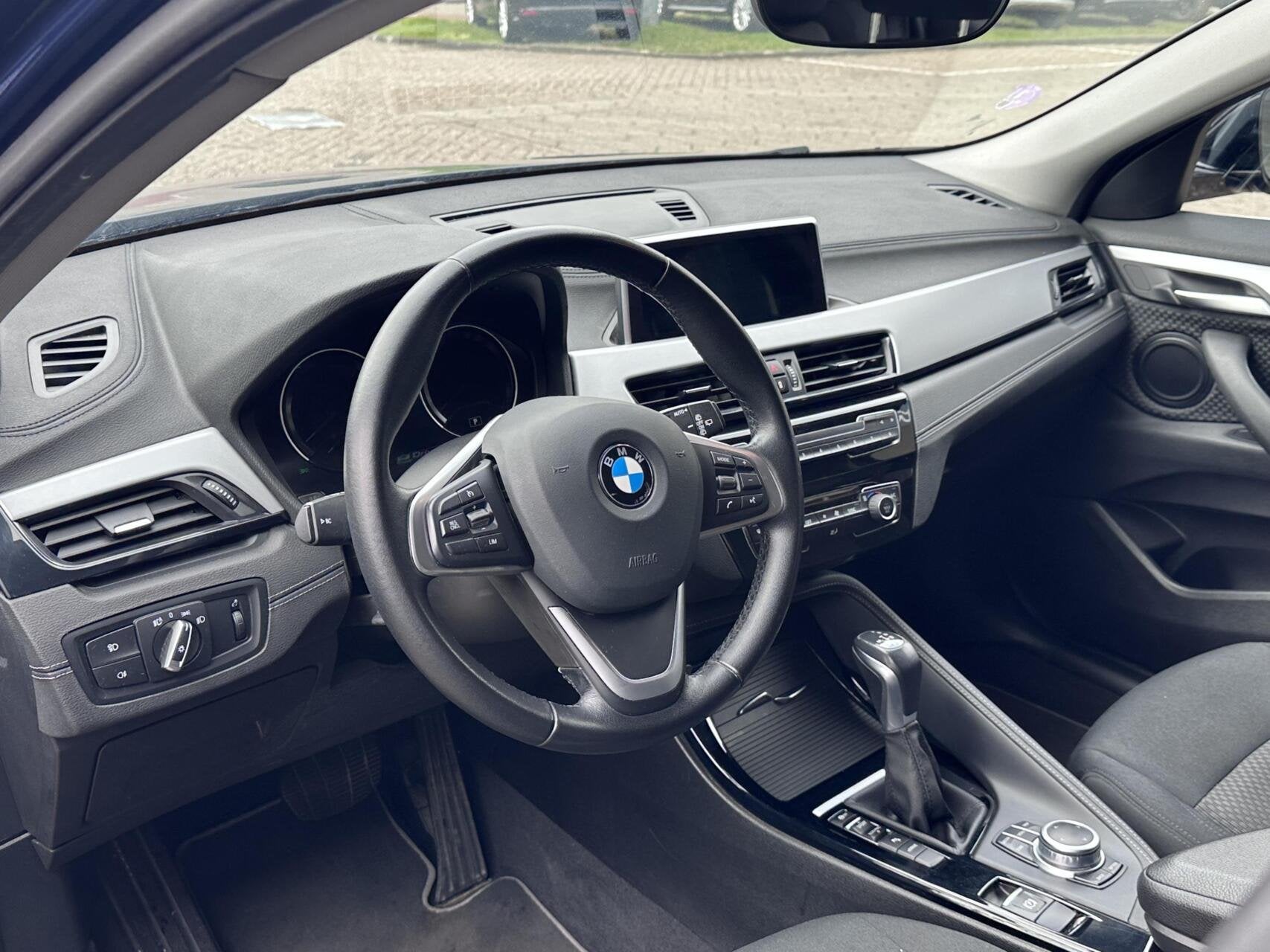 BMW X2 xDrive25e Lounge Led, Climat, Camera, Navi, LM.., Automaat, X2, Gebruikt, Met garantie (alle)