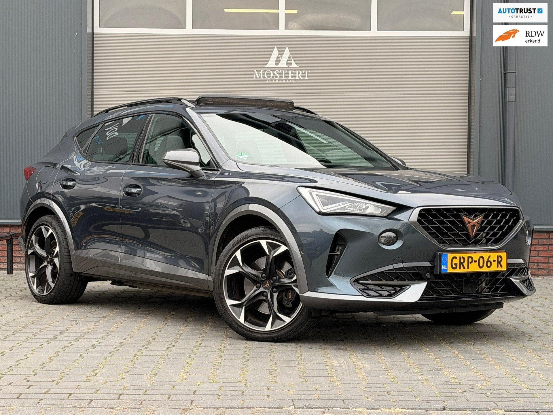 Cupra Formentor 1.4/150pk e-Hybrid VZ Performance|2021|Pano|, Auto's, Gebruikt, 4 cilinders, Leder en Stof, Plug-in hybride