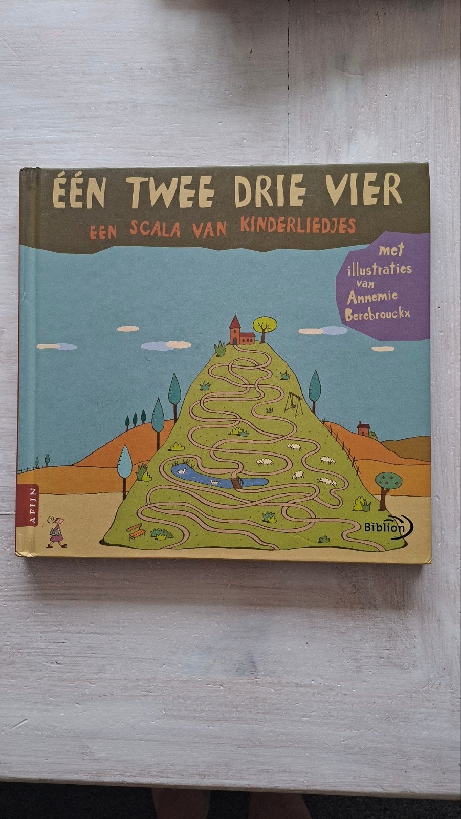 Eén Twee Drie Vier - Een Scala van Kinderliedjes., Ophalen of Verzenden, Zo goed als nieuw