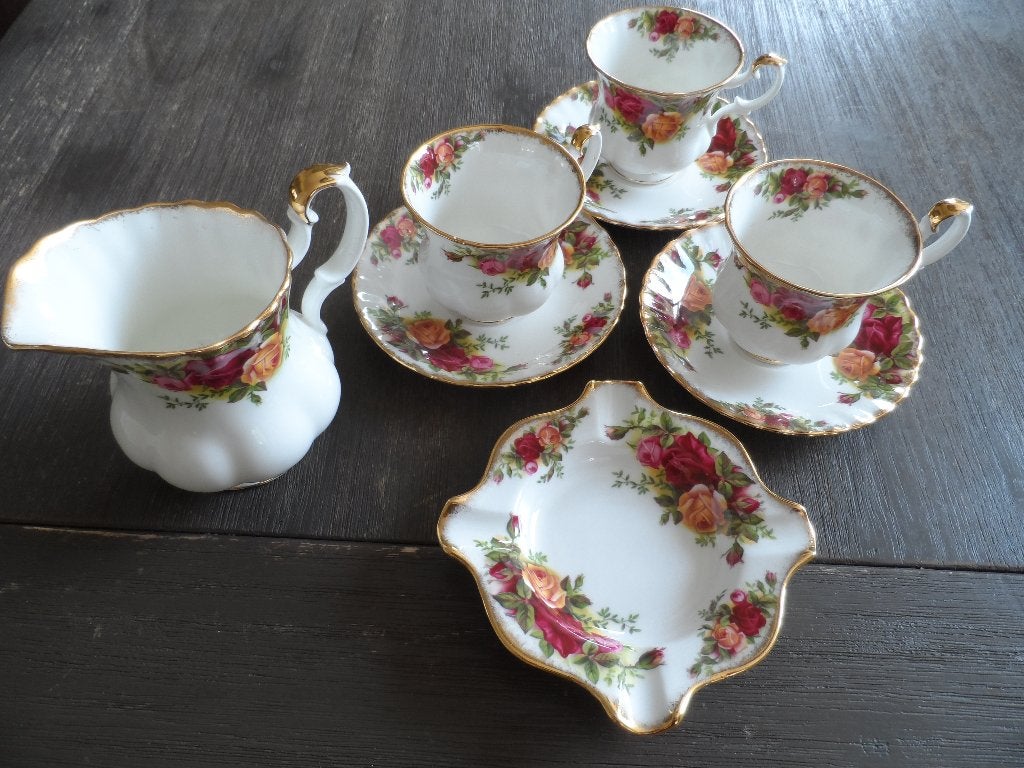 Royal Albert Old Country Roses, Ophalen of Verzenden