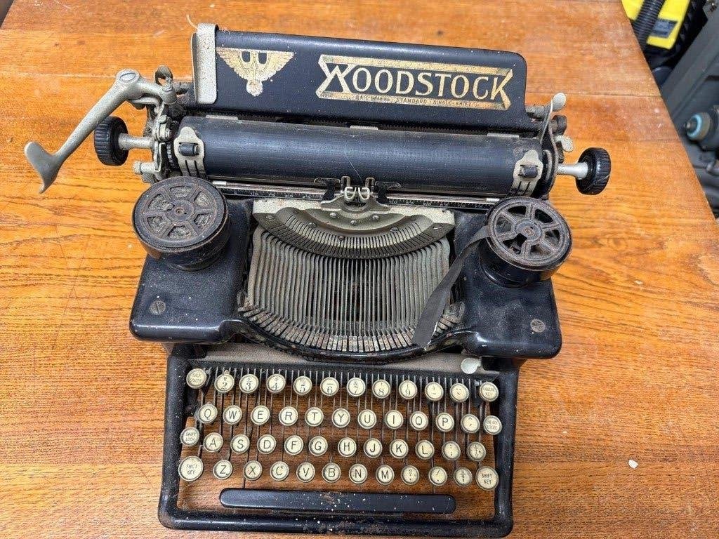 Antieke, vintage typemachine Woodstock, Diversen, Typemachines, Ophalen of Verzenden, Gebruikt