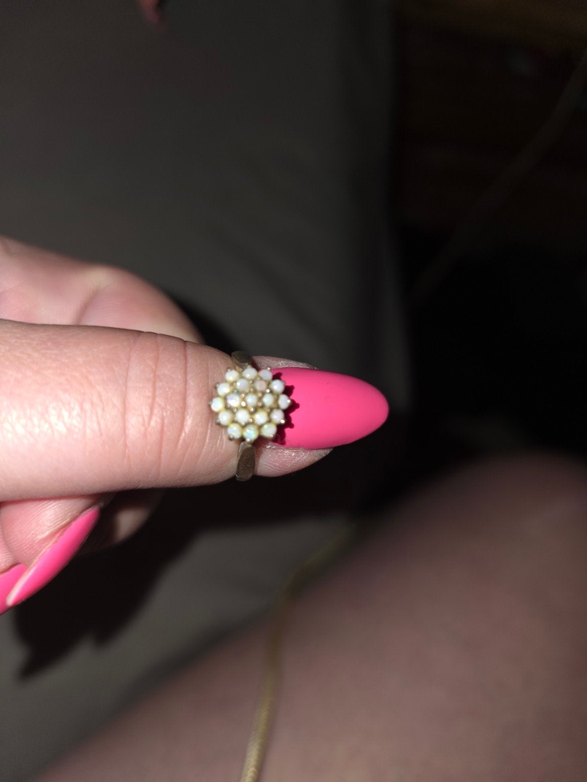 Elegante ring met parels en zilveren band, Ophalen of Verzenden, Zo goed als nieuw, 17 tot 18, Dame