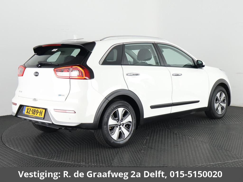 Kia Niro 1.6 GDi Hybrid DynamicLine | Apple Carplay/AndroidA, Gebruikt, 2 kWh, Leder en Stof, Wit