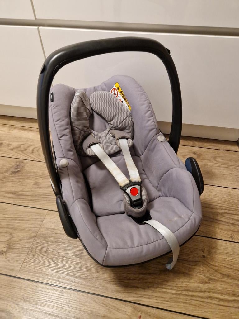 MaxiCosi Pebble Concrete grey inclusief Isofix, Kinderen en Baby's, Autostoeltjes, Ophalen, Autogordel of Isofix, Gebruikt, Slaapstand