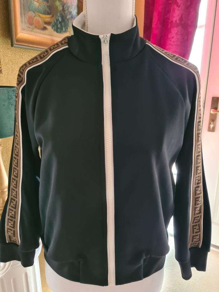 Fendi origineel vest maat 152, Kinderen en Baby's, Ophalen of Verzenden, Zo goed als nieuw, Jongen of Meisje