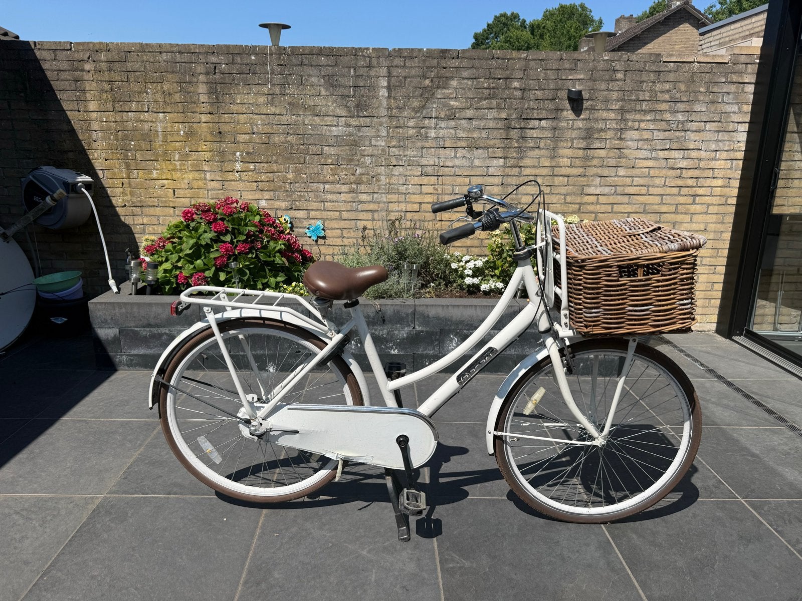 Popal Damesfiets met rieten mandje, Terugtraprem, Gebruikt, Versnellingen, Ophalen