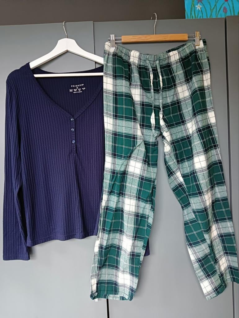 Pyjama van Primark, mt M,de broek valt niet helemaal lang !, Kleding | Dames, Primark, Ophalen of Verzenden, Gedragen, Maat 38/40 (M)