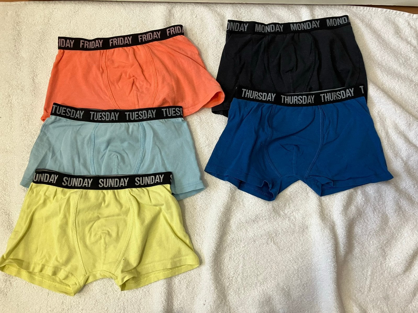 5 boxershorts maat 122/128, Ophalen of Verzenden, Zo goed als nieuw, Jongen, Nacht- of Onderkleding