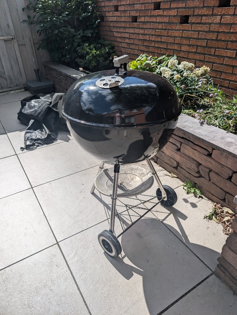 Weber barbecue houtskool 57 cm, Ophalen, Gebruikt, Weber
