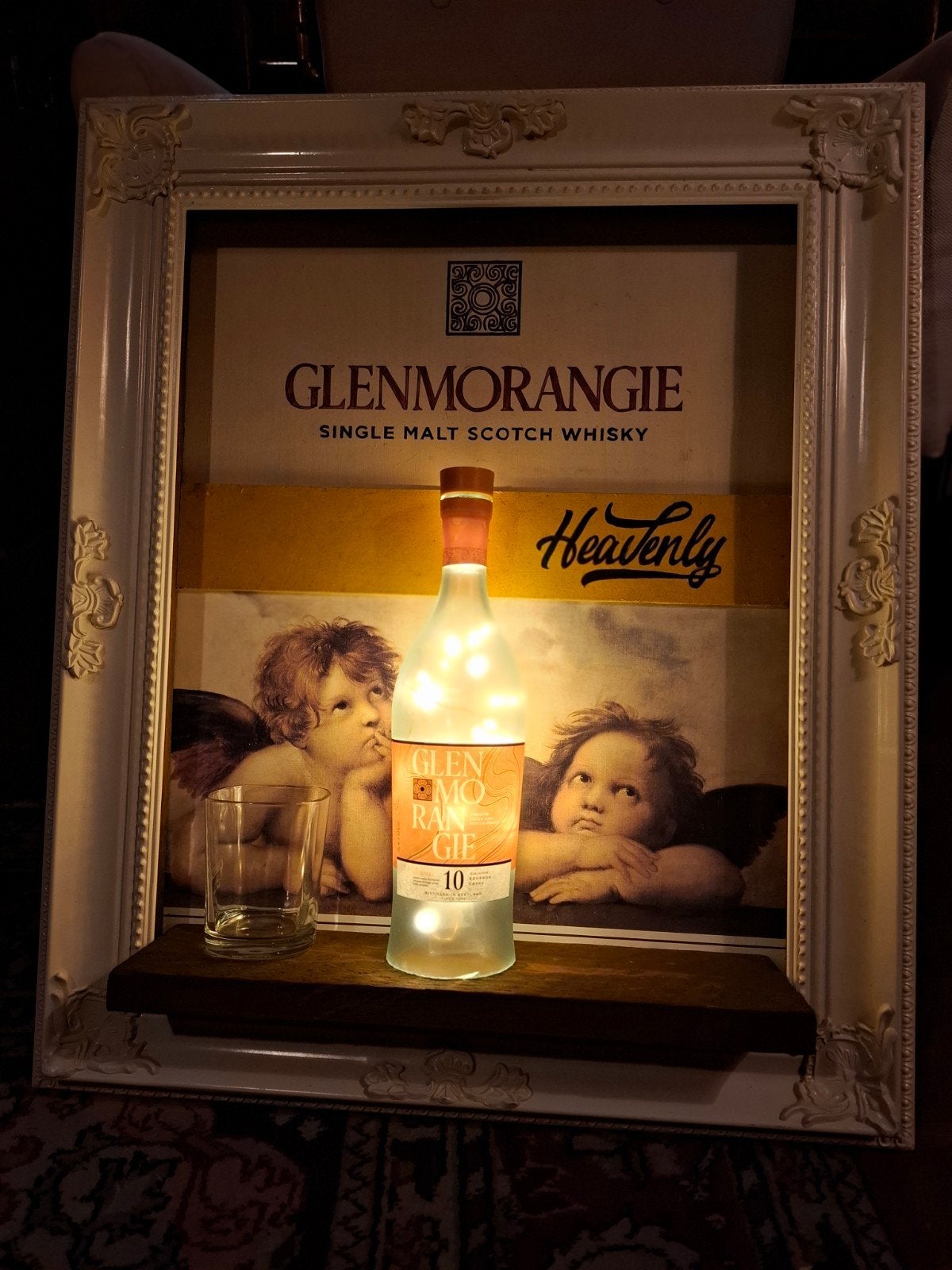 Mancave bar chillroom wand deco glenmorangie., Ophalen of Verzenden