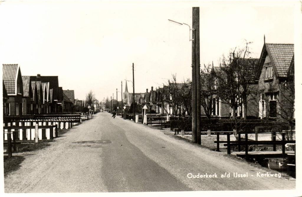 Ouderkerk a/d IJssel - Kerkweg - ongelopen, Verzenden, 1940 tot 1960, Ongelopen, Zuid-Holland