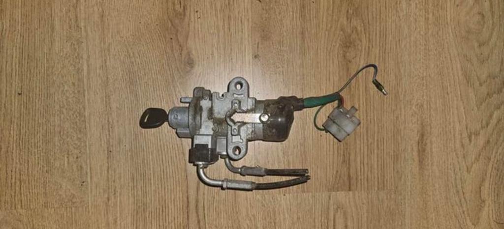 Contactslot Kymco People S €35, Fietsen en Brommers, Brommeronderdelen | Scooters, Ophalen of Verzenden, Gebruikt, Overige typen