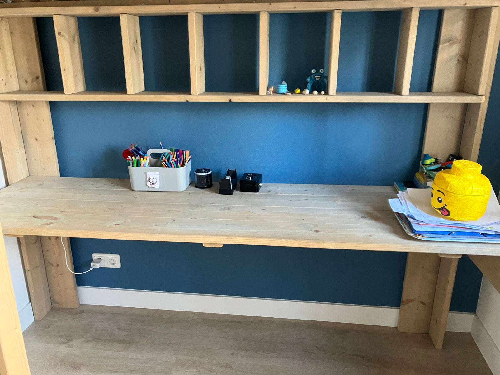 Hoogslaper met bureau van steigerhout, Ophalen, Gebruikt, Hoogslaper
