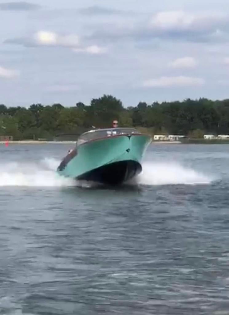Arcangeli Enrico houten motorboot (V8) 1966 Riva Junior-look, Ophalen, Zo goed als nieuw, Minder dan 70 pk, 3 tot 6 meter
