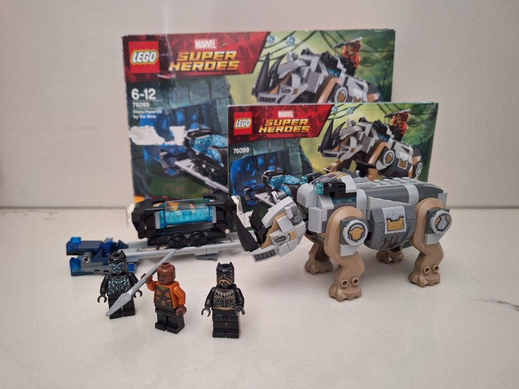 Lego 76099 Super Heroes - Neushoornstrijd bij de mijn, Kinderen en Baby's, Overige thema's, Lego, Ophalen of Verzenden, Zo goed als nieuw