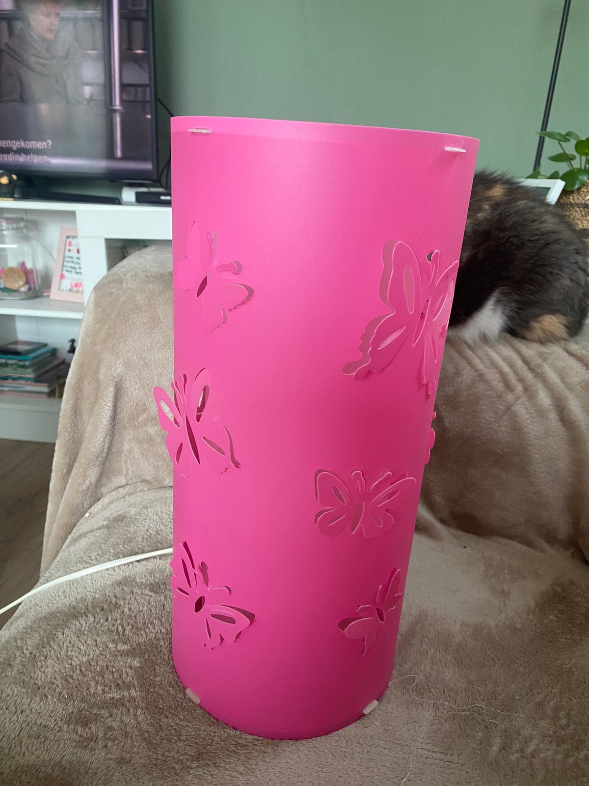 Leuke roze vlinderlamp, Roze, Ophalen, Gebruikt