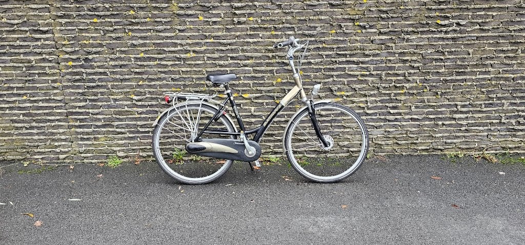 Batavus damesfiets met 8 versnellingen en rollerbrake-remmen, Ophalen, Gebruikt, Versnellingen, Batavus
