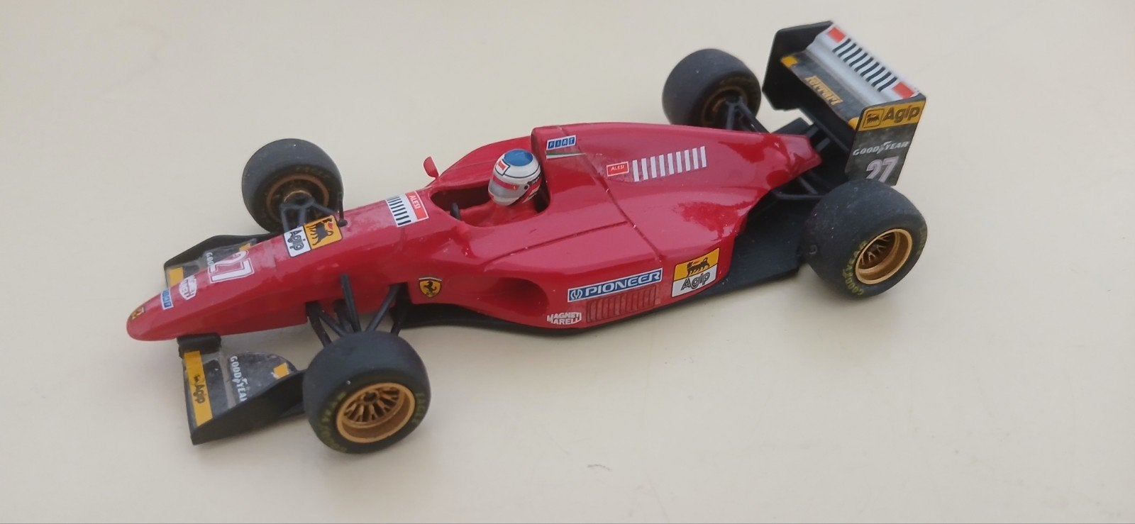 Ferrari 412 T1, Hobby en Vrije tijd, Verzenden, Gebruikt, Auto, Overige merken
