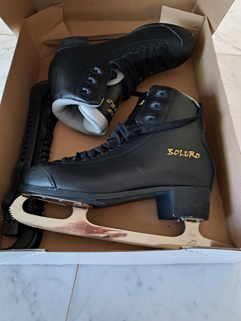 GRAF Bolero heren kunstschaatsen maat 44, Sport en Fitness, Schaatsen, Overige merken, Ophalen of Verzenden, Zo goed als nieuw