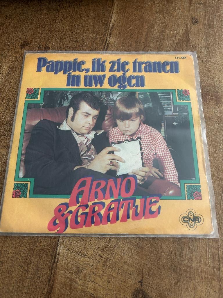 Arno en Gradje-Pappie ik zie tranen in u ogen., Cd's en Dvd's, Vinyl Singles, 7 inch, Single, Ophalen of Verzenden, Zo goed als nieuw