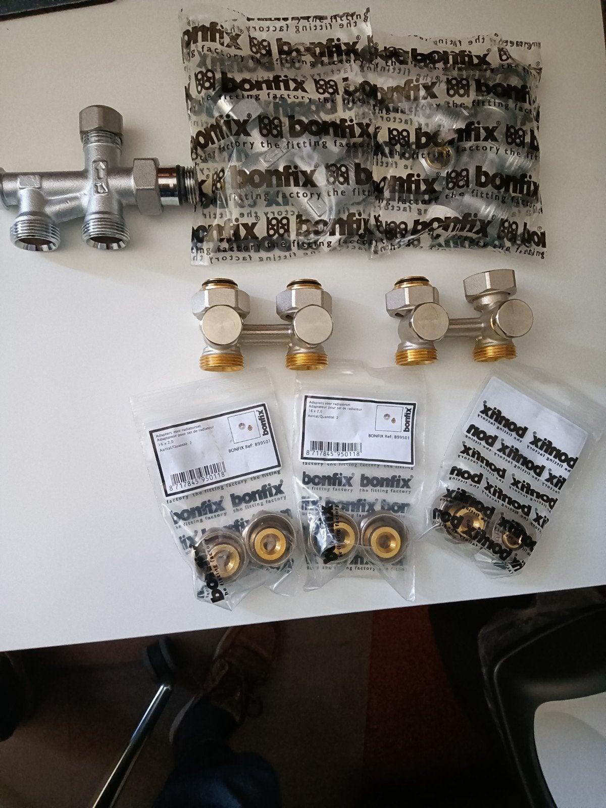 Onderblokken en adapters voor radiatoren, Minder dan 30 cm, Radiator, Nieuw, Minder dan 60 cm