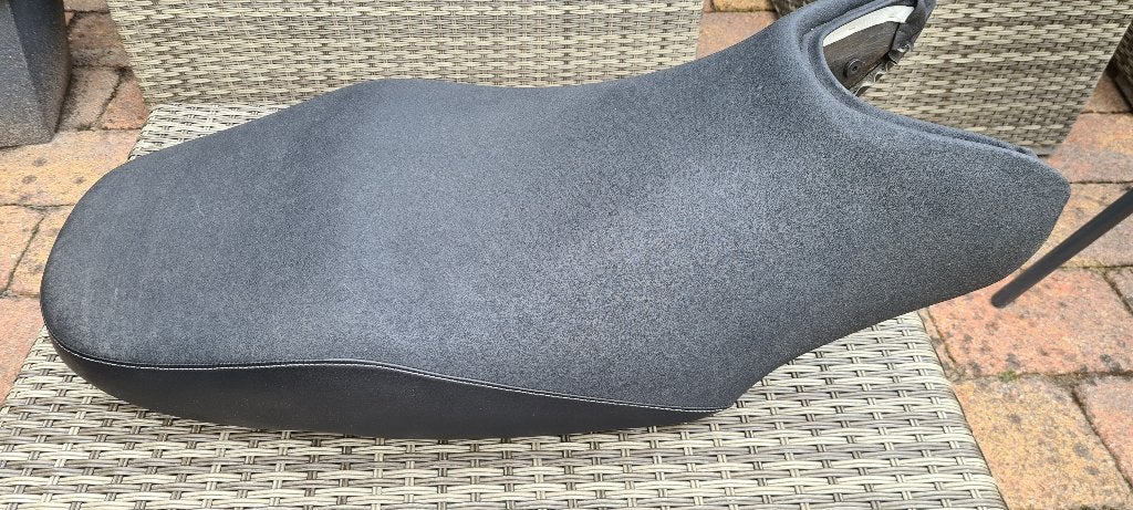 buddyseat Moto Guzzi Norge, Ophalen, Gebruikt