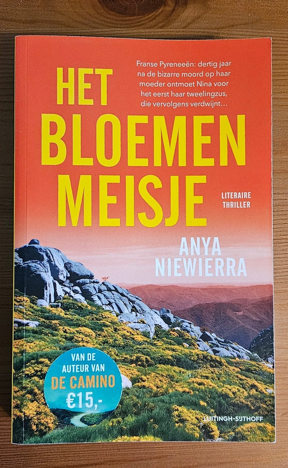 Het Bloemenmeisje - Anya Niewierra (Literaire Thriller), Ophalen of Verzenden, Zo goed als nieuw, Anya Niewierra, Nederland