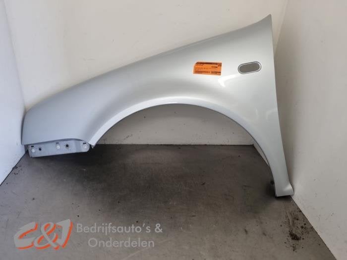 Scherm links-voor van een Volkswagen Golf (LA7W), Gebruikt, -, Volkswagen, -